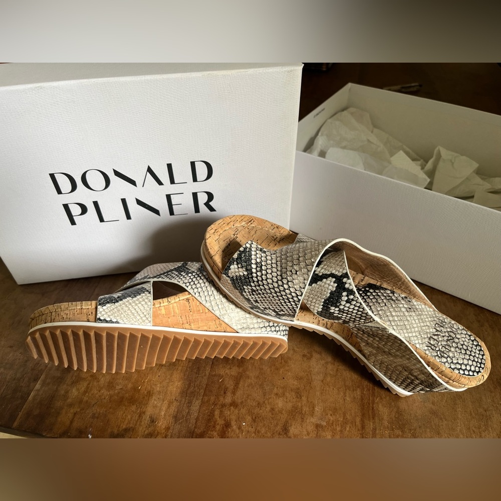 Donald Pliner wedge sandal